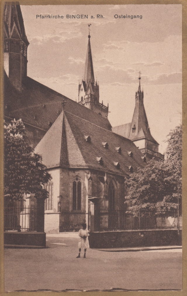 Bin Basilika Osteingang gel 1924