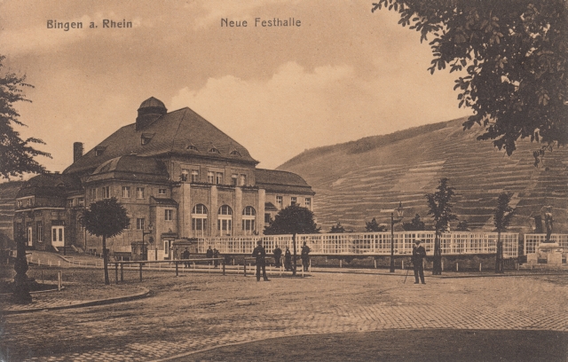 Bin Neue Festhalle 1913